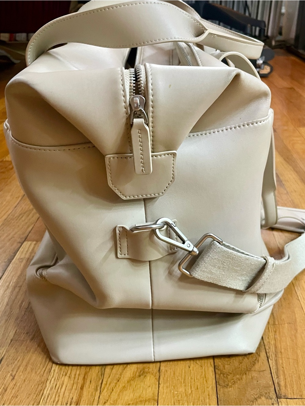 Monos Metro Weekender in Ivory - Picture 8 of 10